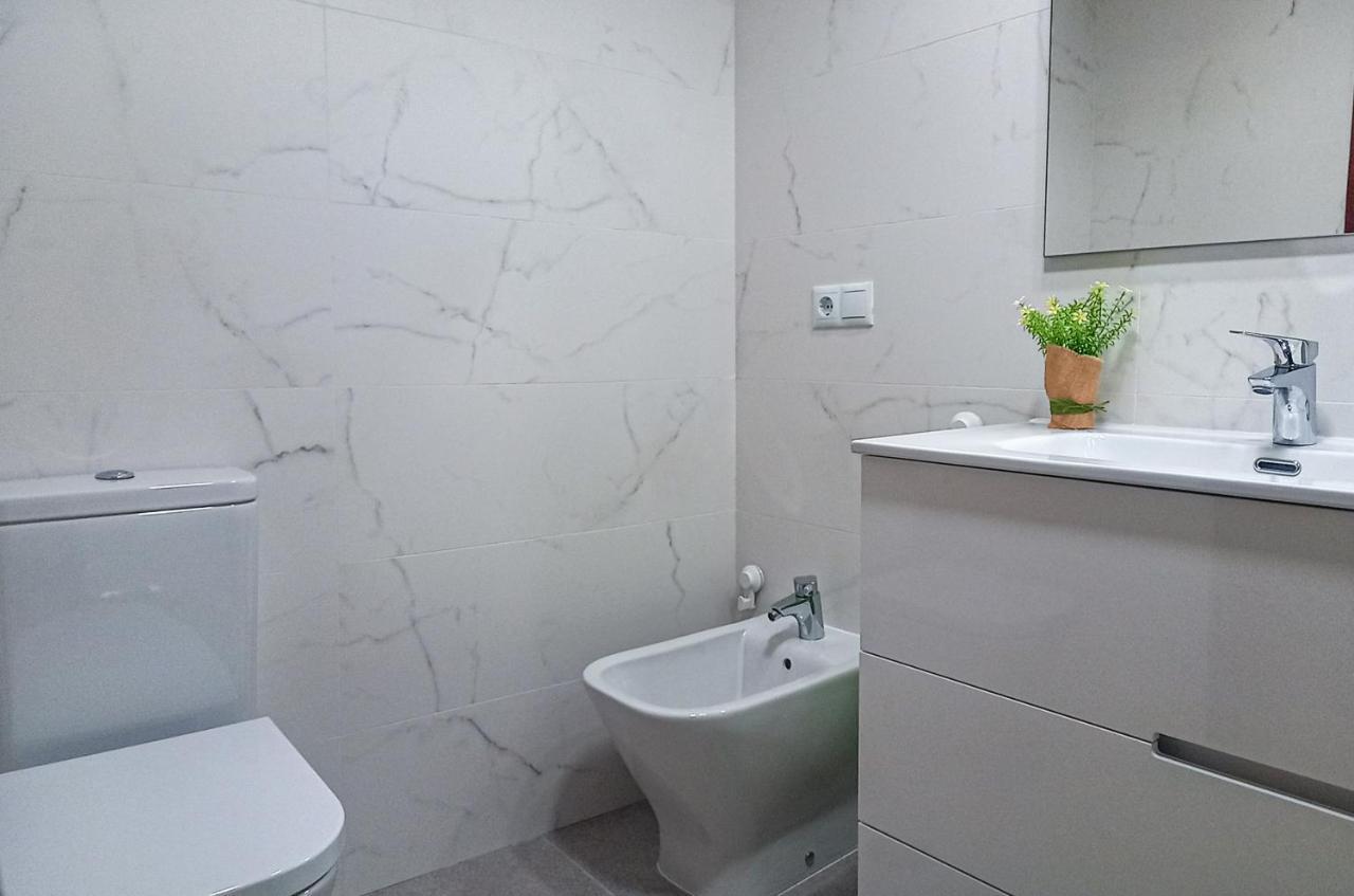 Apartamento Hibisco , Primera Linea De Playa Almuñécar エクステリア 写真