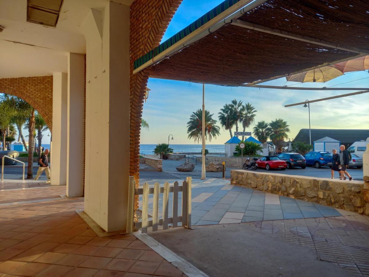 Apartamento Hibisco , Primera Linea De Playa Almuñécar エクステリア 写真