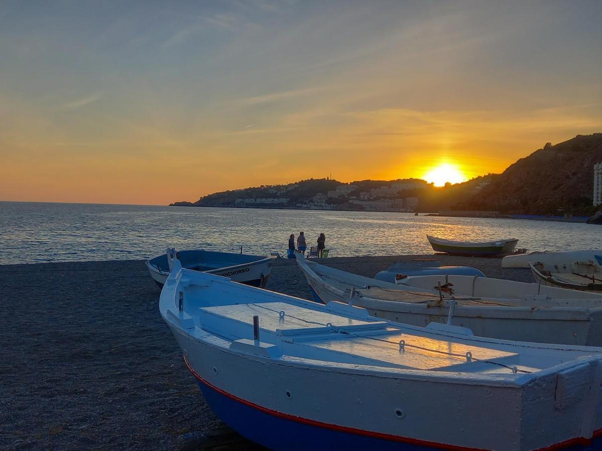 Apartamento Hibisco , Primera Linea De Playa Almuñécar エクステリア 写真