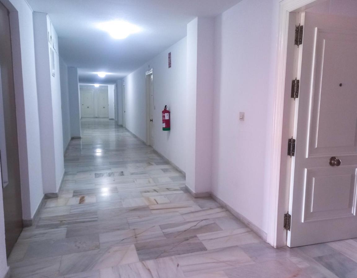 Apartamento Hibisco , Primera Linea De Playa Almuñécar エクステリア 写真